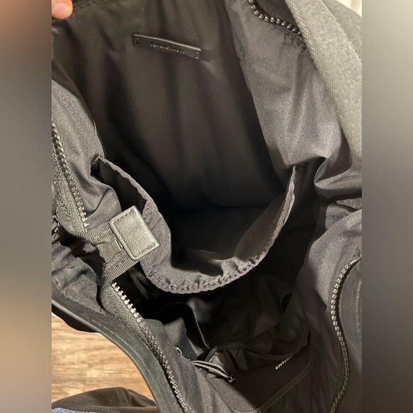 Lululemon Bag - Picture 11 of 11